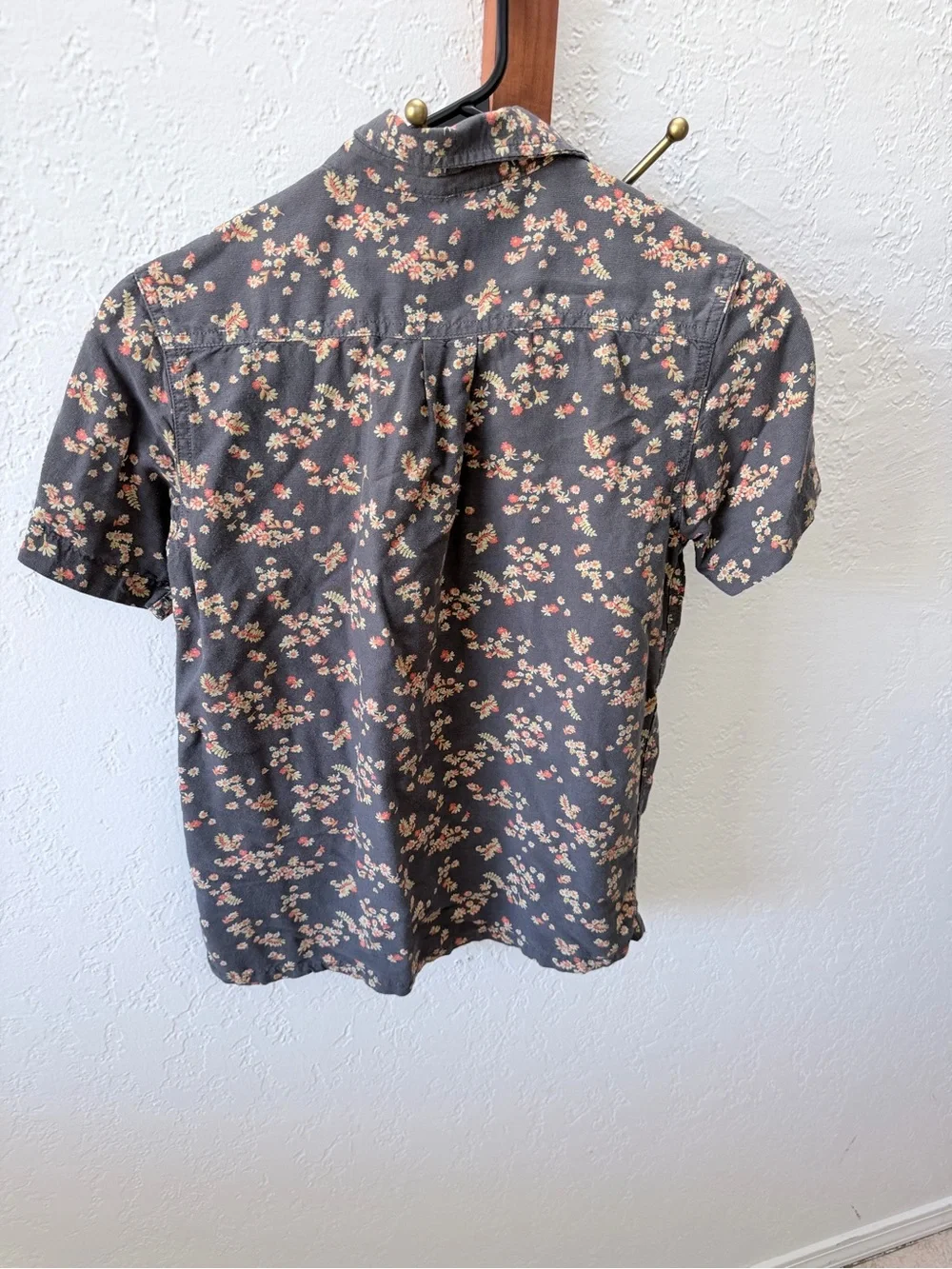 O'Neill Charcoal Short-Sleeve Button-Up with Pink Floral Pattern